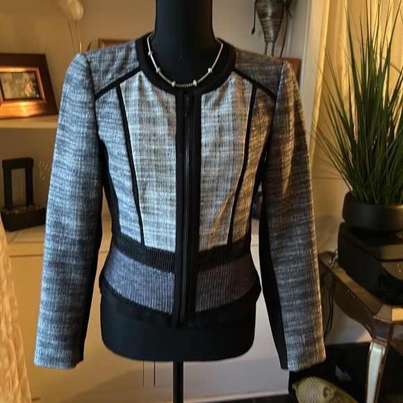 White House Black Market zip up blazer jacket - Picture 6 of 10